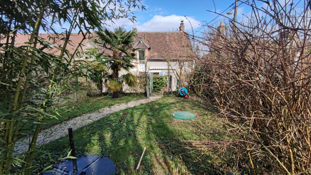 Villa La Chaumiere De Chaumont Exterior foto